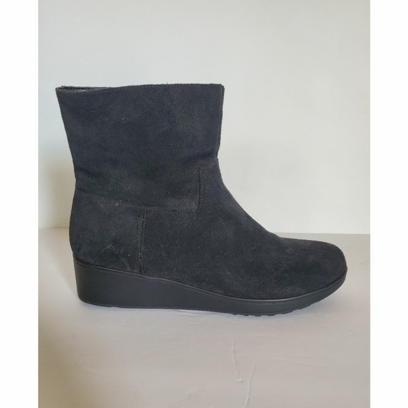 Cole hann suede Ankle boot Women's size 7B - Picture 6 of 6